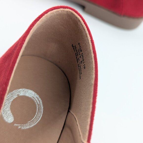 Journee Collection Women's Size 8W Red Suede Tenley Flats | Loafer NEW - Picture 3 of 7